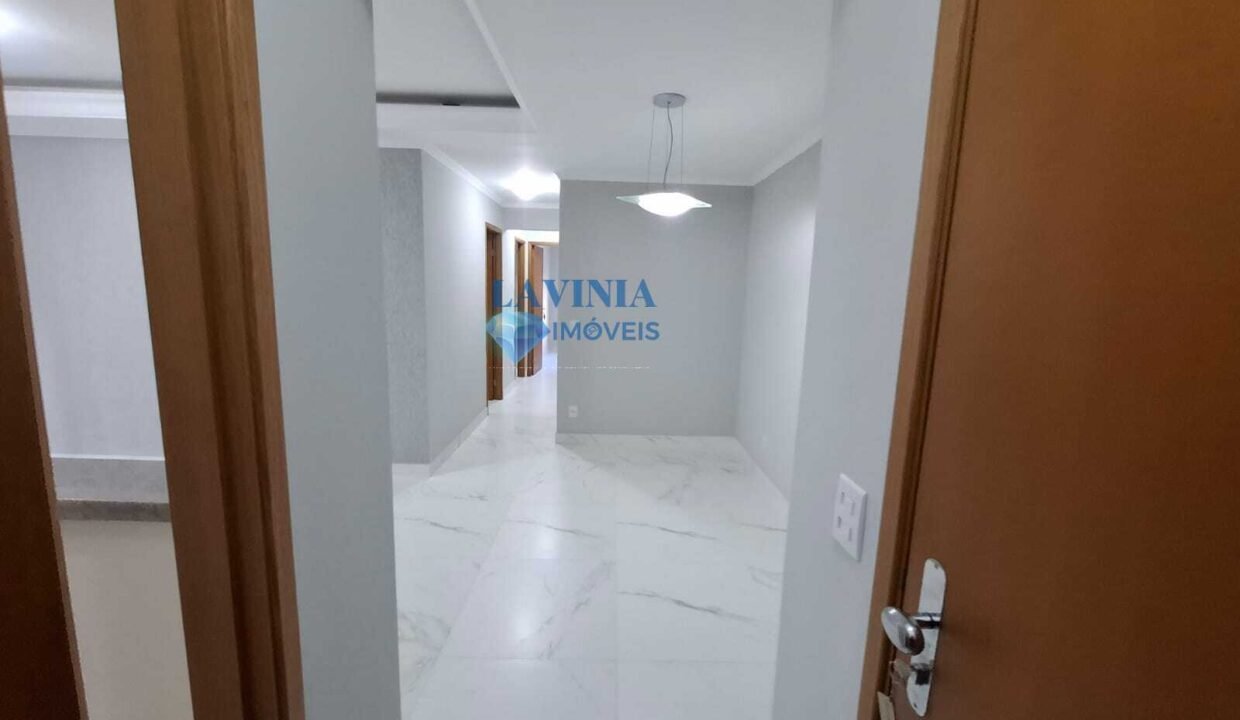 WhatsApp Image 2025-08-18 at 13.17.44 (1)