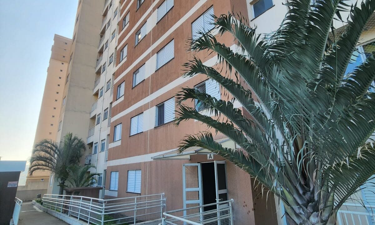 4ccbfb00-0a02-4d7b-9d2a-53fd2c9e95af