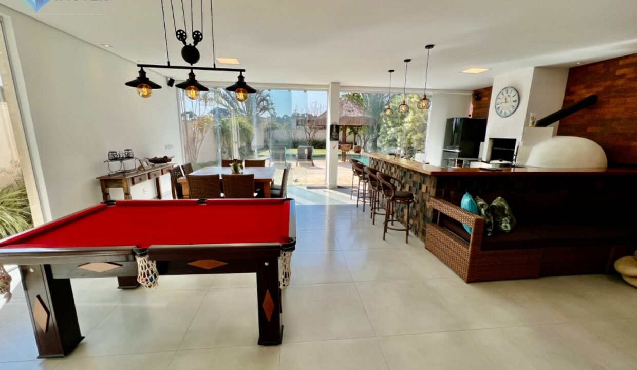 WhatsApp Image 2025-11-10 at 10.49.58 (1)