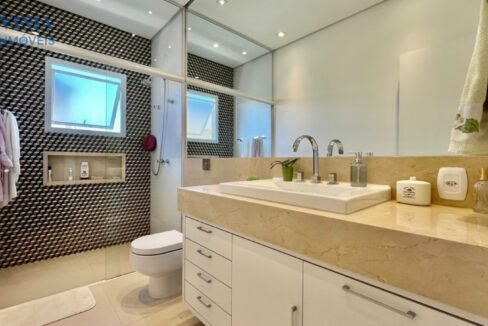 WhatsApp Image 2025-11-10 at 10.49.58 (3)