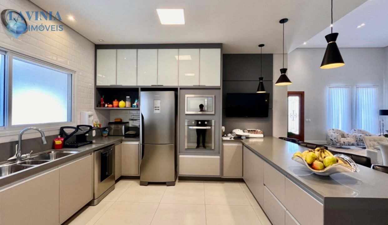 WhatsApp Image 2025-11-10 at 10.49.59