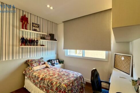 WhatsApp Image 2025-11-10 at 10.50.00 (1)