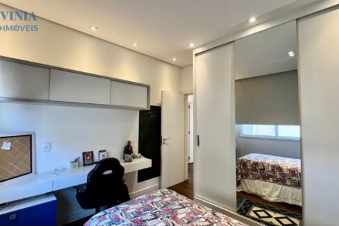 WhatsApp Image 2025-11-10 at 10.50.00 (2)