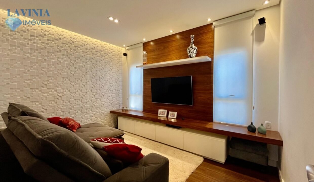 WhatsApp Image 2025-11-10 at 10.50.01 (2)